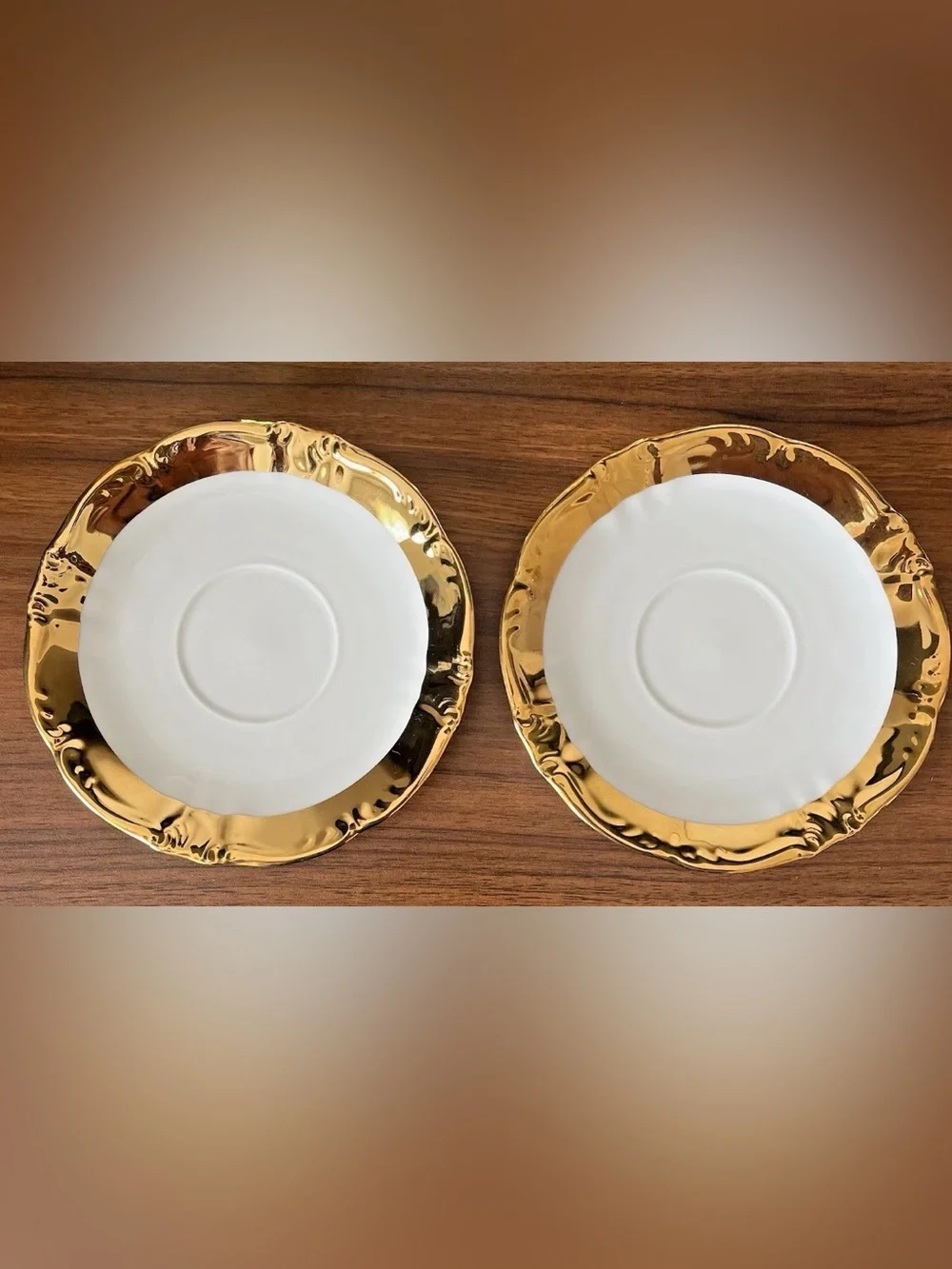 Handarbeit 22k gold Rose Teapot and 2 Demitasse Cups and Saucers Bavaria